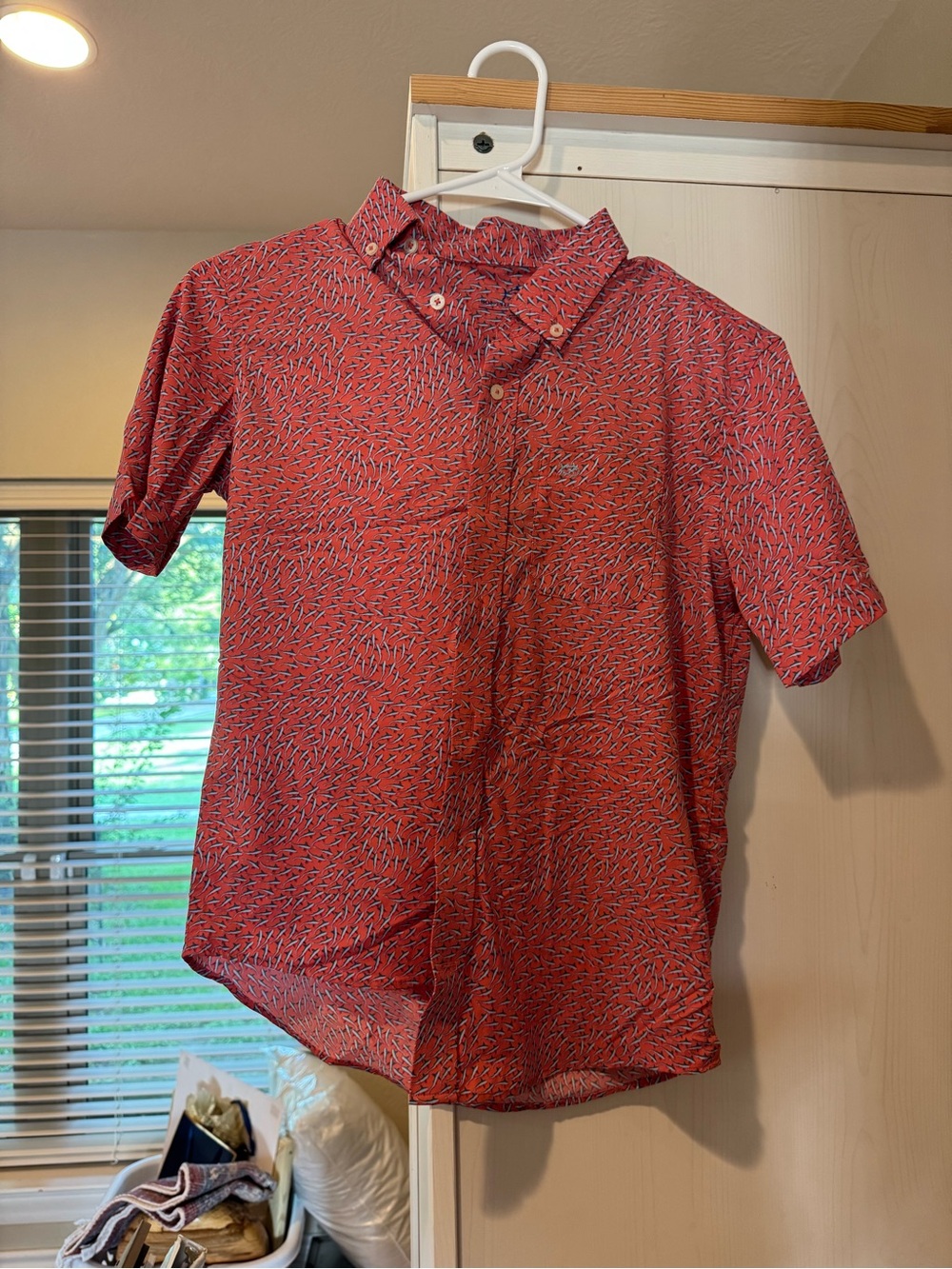 Southern Tide Boys' Red Short-Sleeve Button-Down Shirt with Navy Accent Print